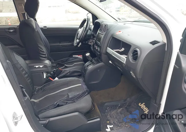 1C4NJDBB9GD751271: 44299912