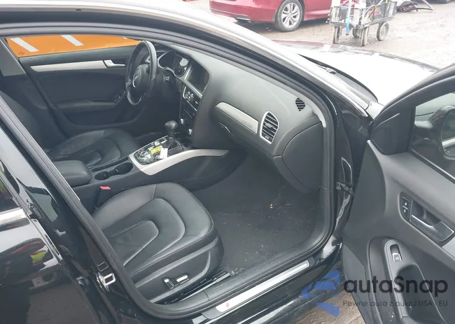 WAUFFAFL7FN011067: 44301068