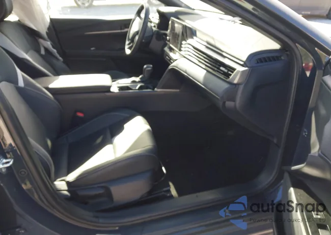 4T1DAACK6SU158335: 44301128