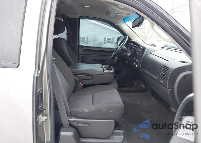 1GTR2VE70DZ323163: 44301137