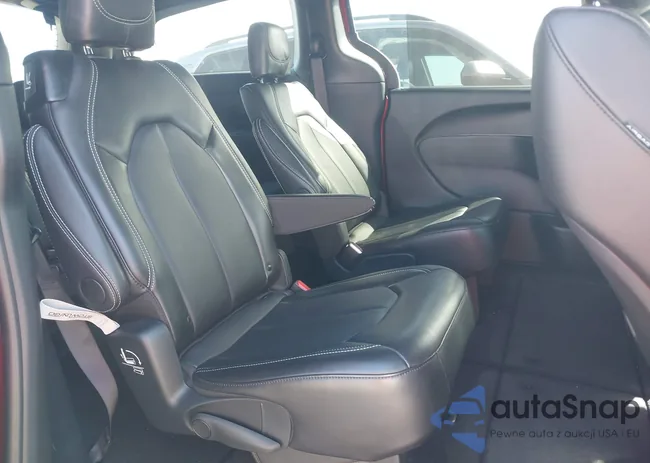 2C4RC1BG0SR579059: 44301140