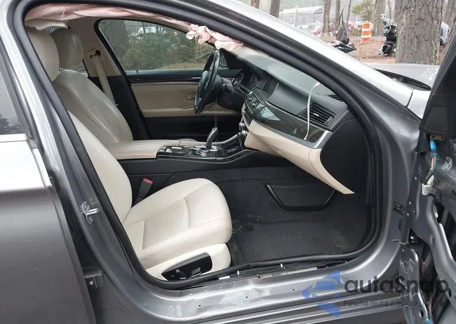 WBA5A5C50ED511566: 44301142