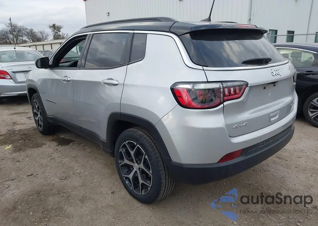 3C4NJDCN1RT125350: 44301152