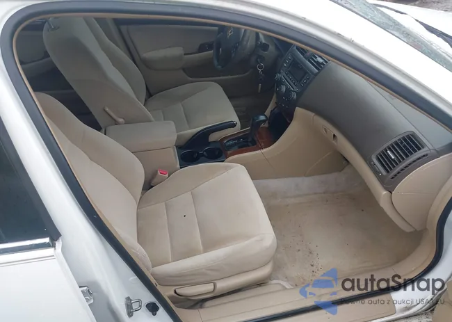 1HGCM56797A154117: 44301172