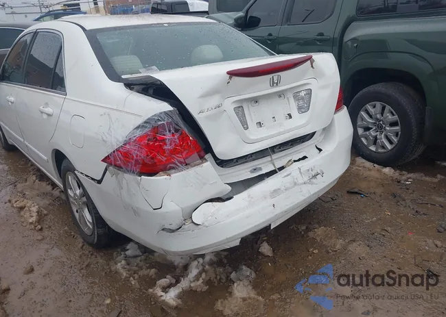 1HGCM56797A154117: 44301172