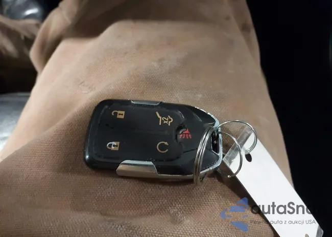 1GKKNULS1KZ243138: 44301178