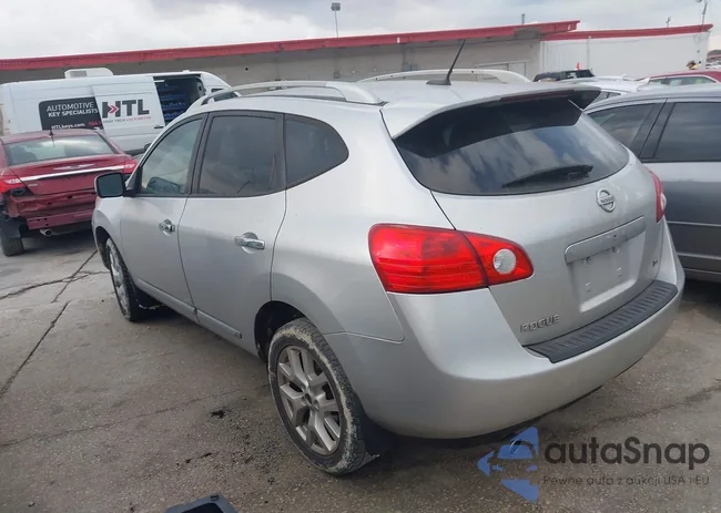 JN8AS5MT1DW018515: 44301211