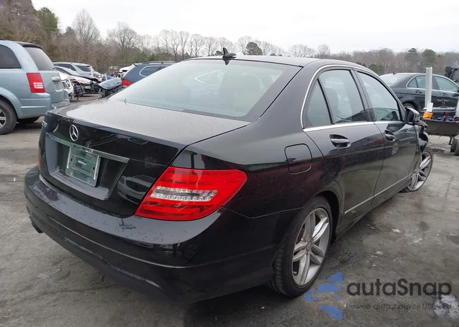 WDDGF4HB8EA965965: 44301286