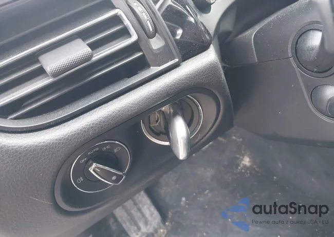 WP1AB2A51MLB37343: 44301320