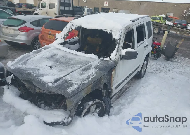 1C4PJMAK8CW116356: 44301321