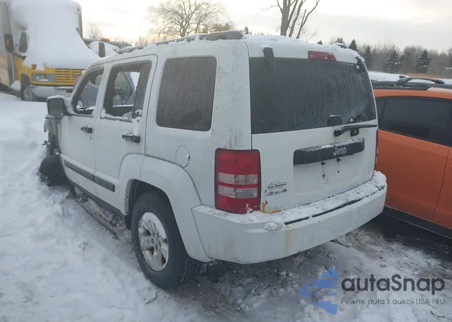 1C4PJMAK8CW116356: 44301321