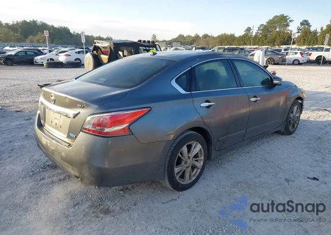 1N4AL3AP6EC329435: 44301328