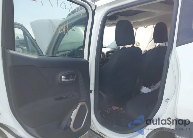 ZACCJBBT2GPD00799: 44301332