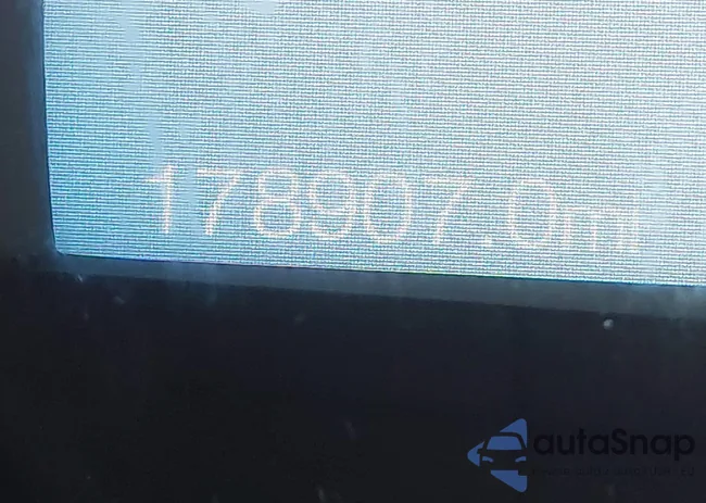 3FA6P0H75GR104796: 44301334