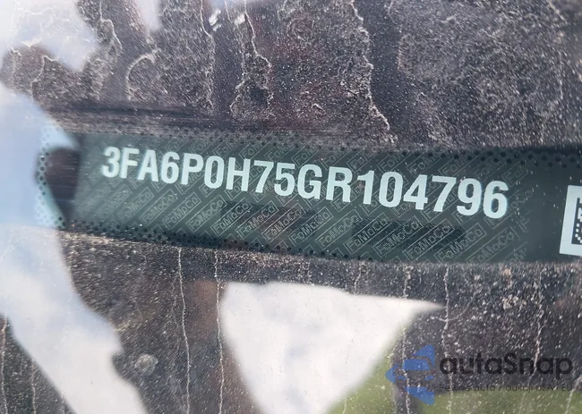 3FA6P0H75GR104796: 44301334