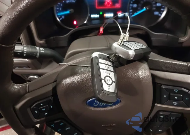 1FMJU1JT3LEA62101: 44301343