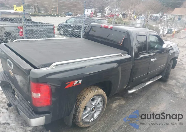 1GCRCSE03DZ206885: 44301360