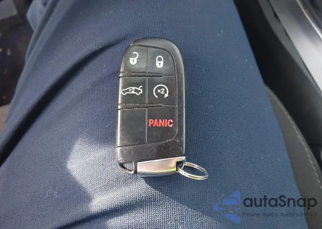 2C3CDXBG4HH643905: 44301361