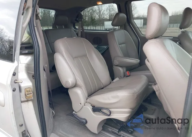 2C4GP54L73R321085: 44301365