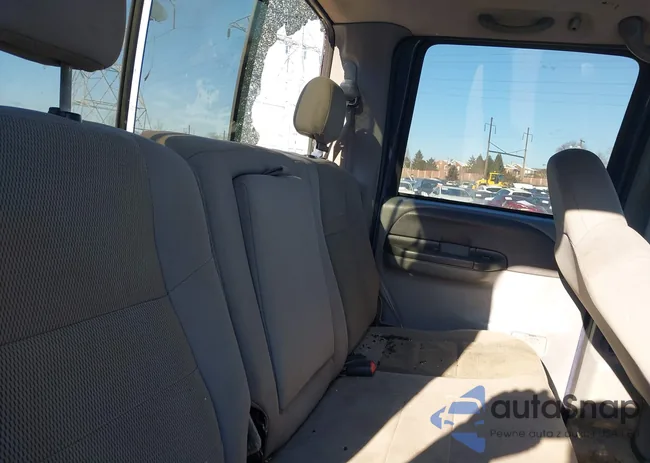 1FTNW21P74ED60841: 44301392