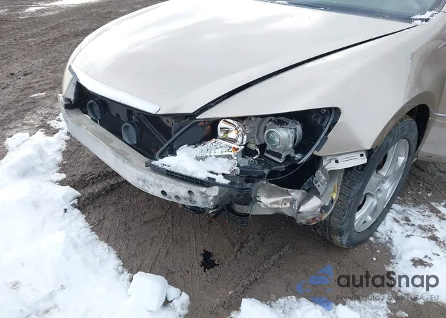 JH4KB16567C002869: 44301416