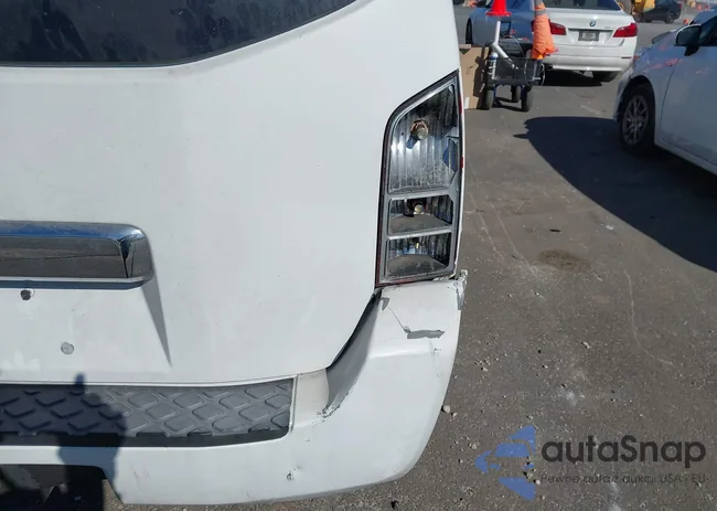 5N1AR18UX6C607081: 44301458