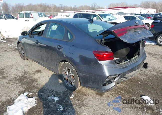 3KPF24AD9LE195105: 44301460