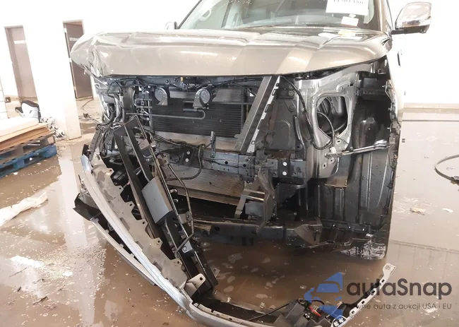 JN8AY2DB6P9835082: 44301480