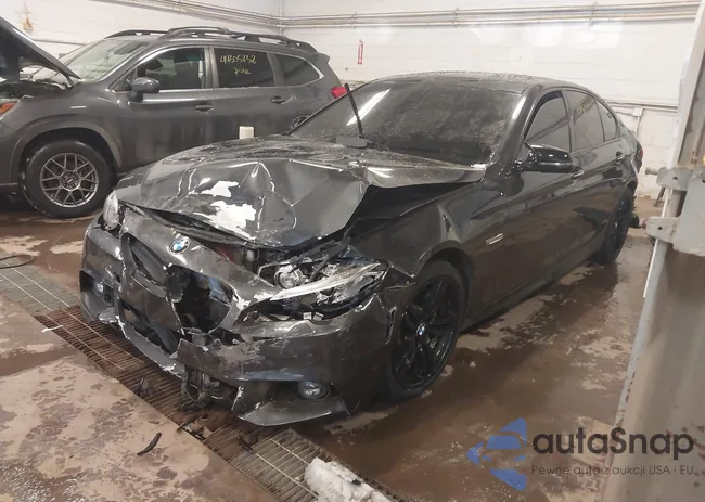 WBA5B3C56FD543733: 44301566