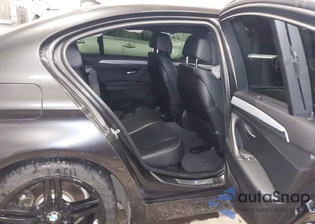 WBA5B3C56FD543733: 44301566