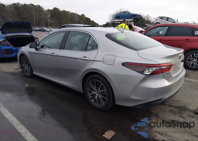 4T1F11AK7NU068868: 44301567