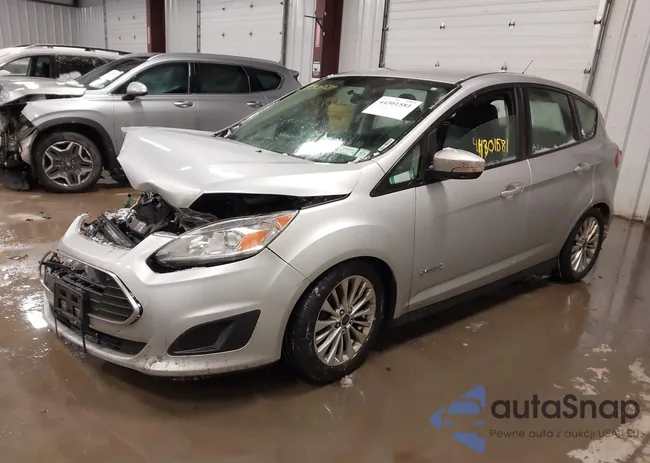 1FADP5AU4JL100796: 44301581