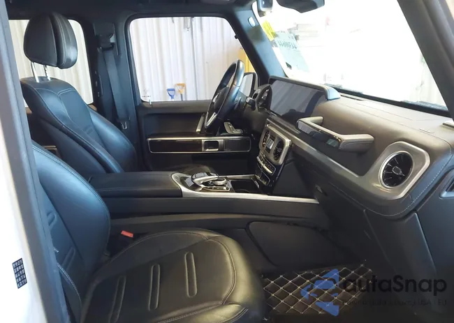 WDCYC6BJ2KX301733: 44300644