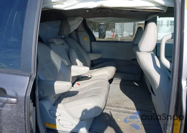 5TDYK3DC7ES430938: 44300647