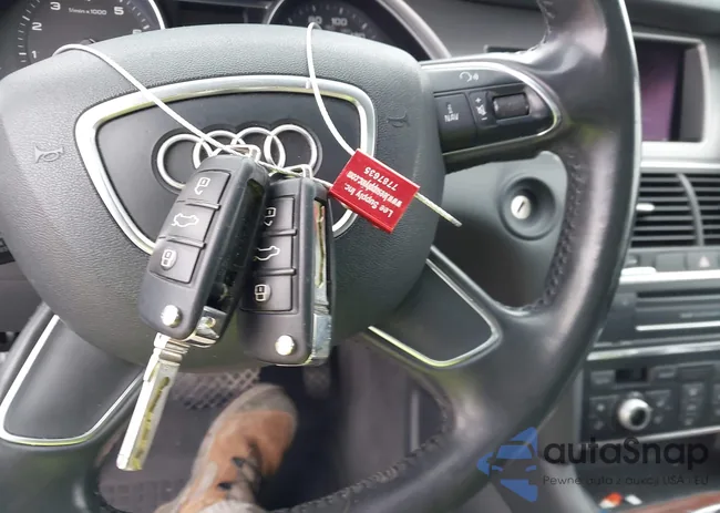 WA1DGAFE4DD010352: 44300663