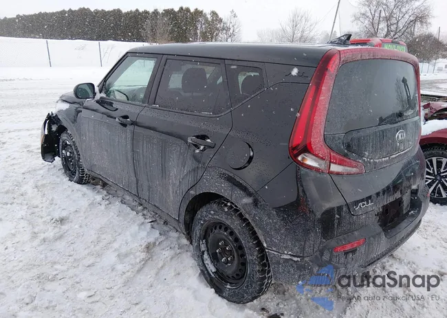 KNDJ23AU9L7709605: 44300677