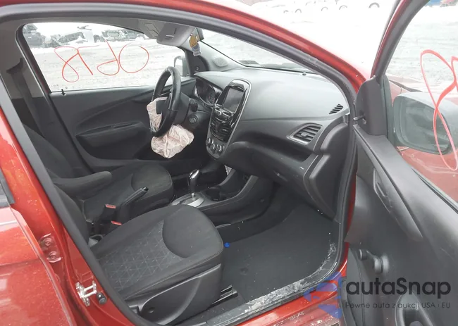 KL8CB6SAXMC702646: 44300678