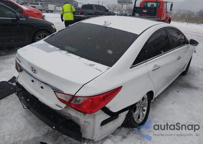 5NPEC4AC4DH560237: 44300716