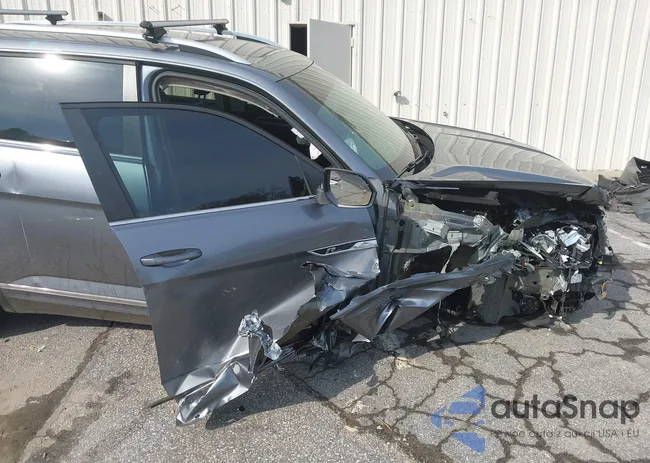 1V2SR2CA1JC580162: 44300819