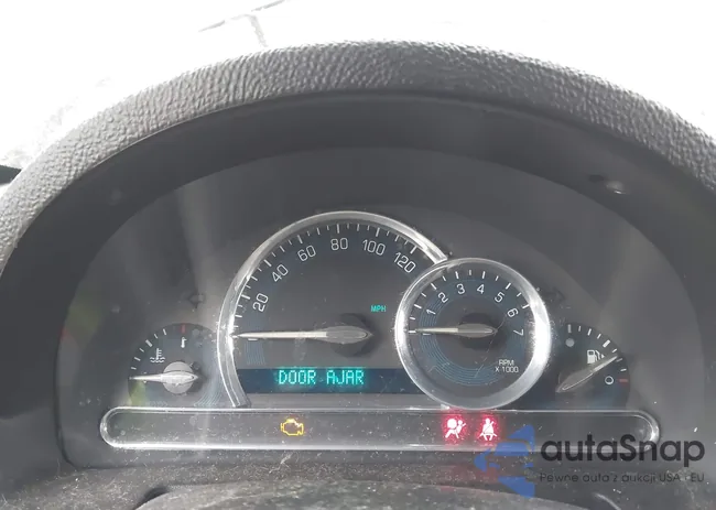 3GNDA23D28S645933: 44300825