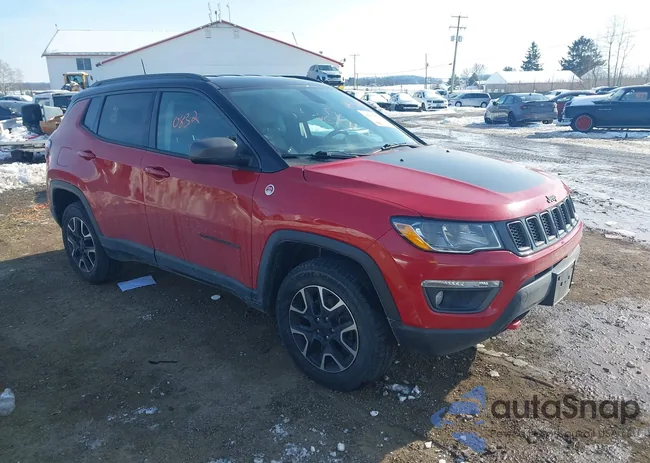 3C4NJDDB9LT196257: 44300832