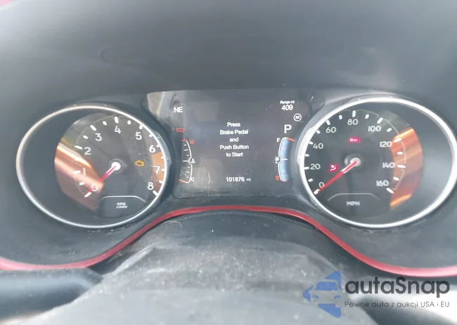 3C4NJDDB9LT196257: 44300832