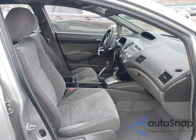 2HGFA1F58AH300092: 44300860