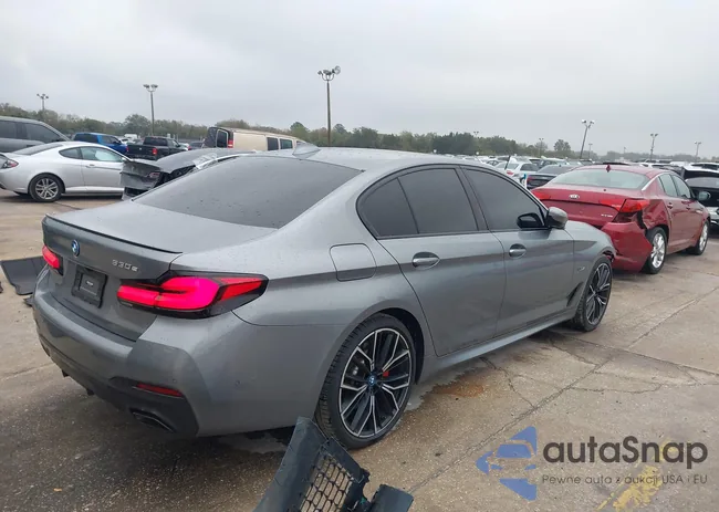 WBA13AG00PCM41964: 44300958