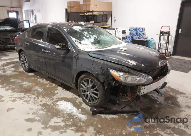 1N4AL3AP9GC143911: 44300967