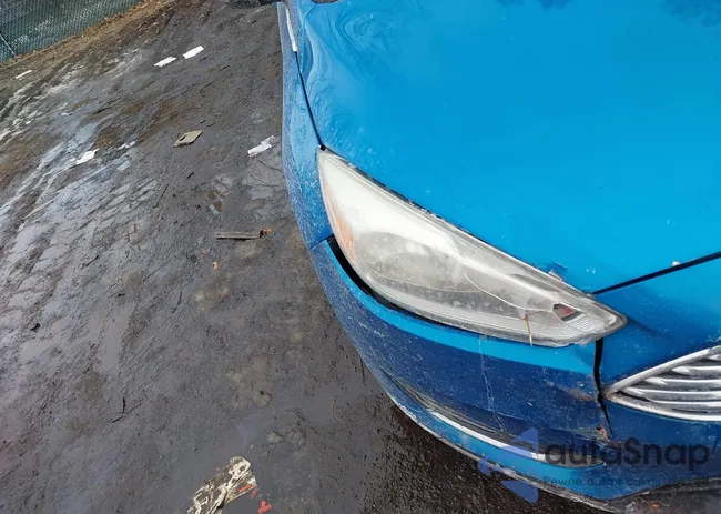 1FADP3J2XHL264244: 44301015