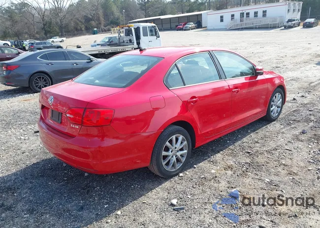 3VWDX7AJ2CM312946: 44302046