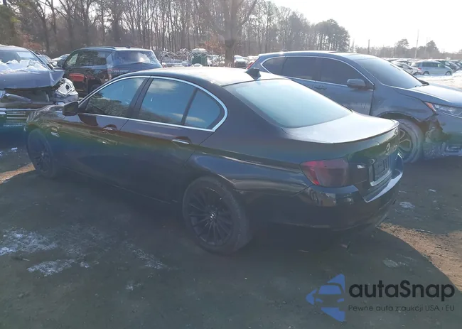 WBAFR7C50BC267136: 44302077