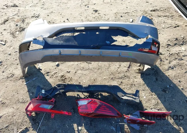 KMHD84LF5LU041752: 44302124