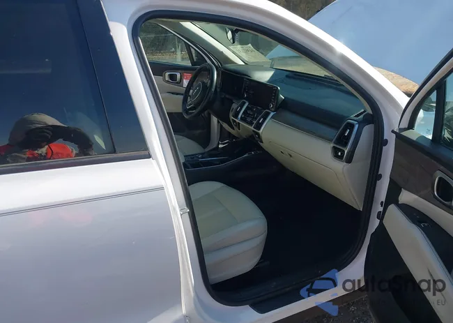 5XYRH4LF8NG110318: 44302131